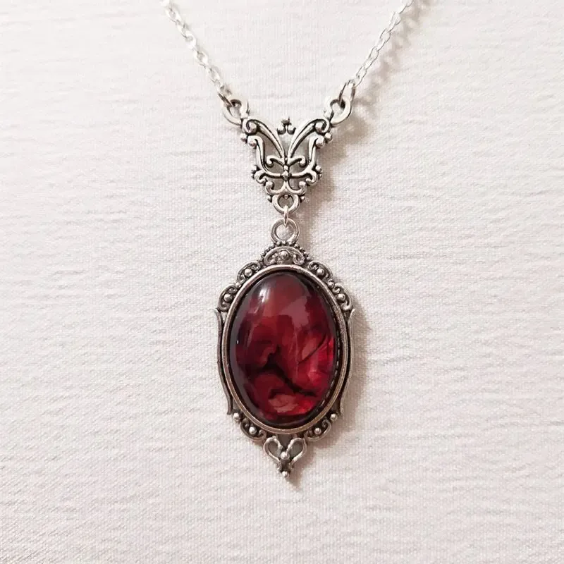 Gothic Blut Rot Quarz Charm Halskette Oval Anhänger Halskette Für Frauen Halloween Vampir Geprägte Hexe Schmuck Vintage Colliers