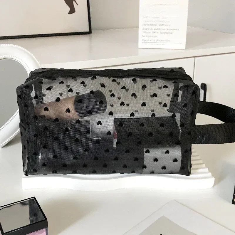 Herzförmige Nylon-Mesh-Kosmetiktasche, tragbarer Kulturbeutel, Organizer, Make-up-Tasche, multifunktionale Damen-Lippenstift-Schlüssel-Geldbörse