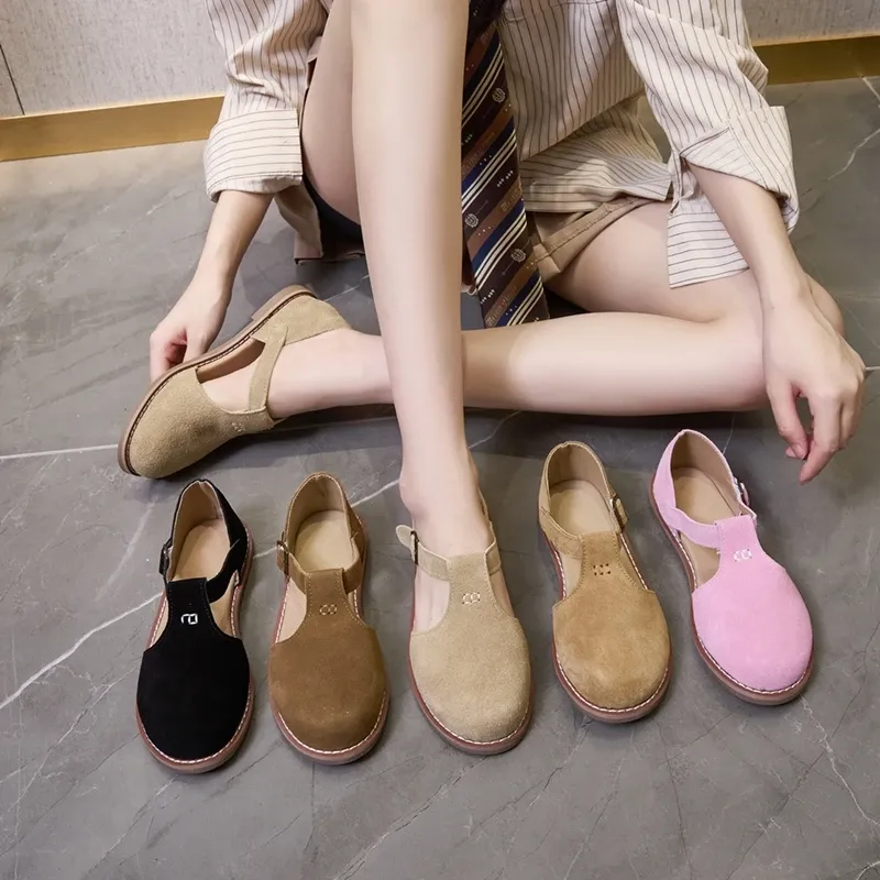 AIYUQI flache Sohlen Retro mattierte echtes Leder Damen Sandalen 2024 neue hohle Damenschuhe römische Baotou Sandalen für Damen