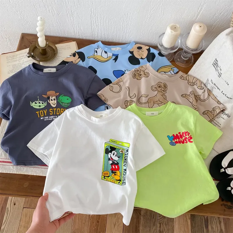 Mickey Kinderkleidung T-Shirts Sommer bedruckt Cartoon Mode Kurzarm Jungen T-Shirt Beliebtes Design Kinder T-Shirts Rundhalsausschnitt