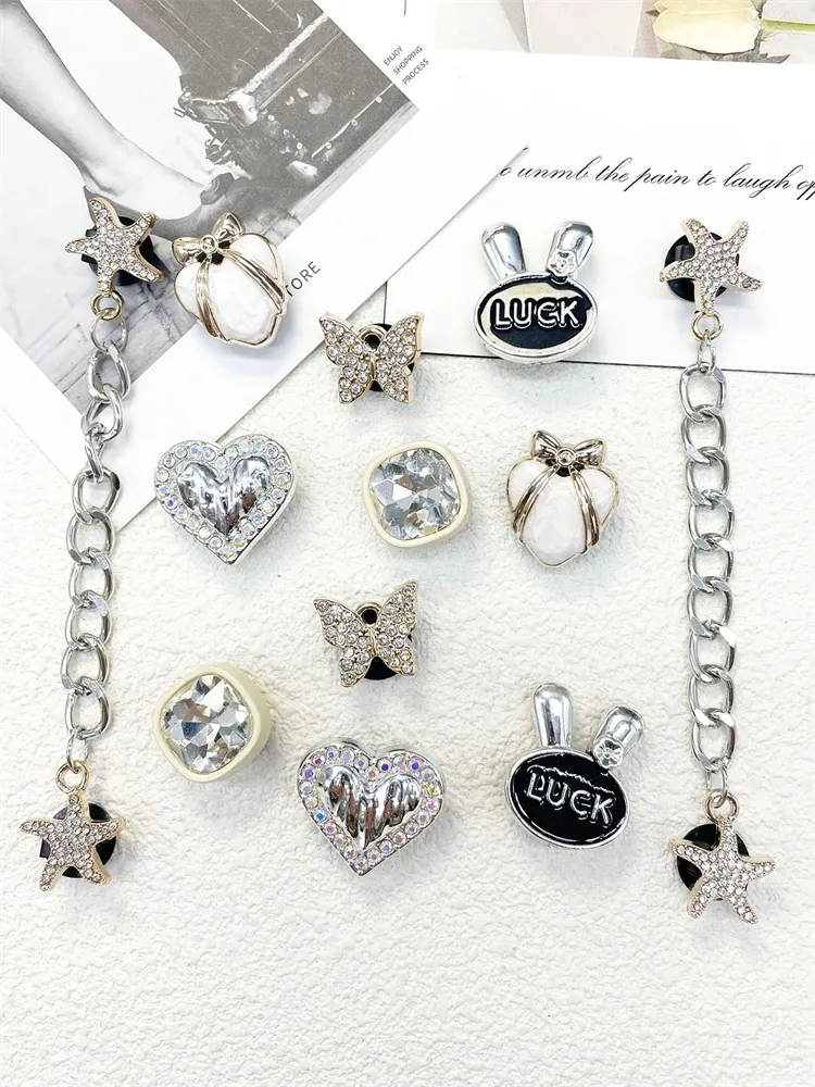 12PCS Schuh Charms ABS Zubehör Dekorationen DIY Clog Ornament Glitter Strass Schnalle Stern Kette Pins Für Frauen Garten Schuhe