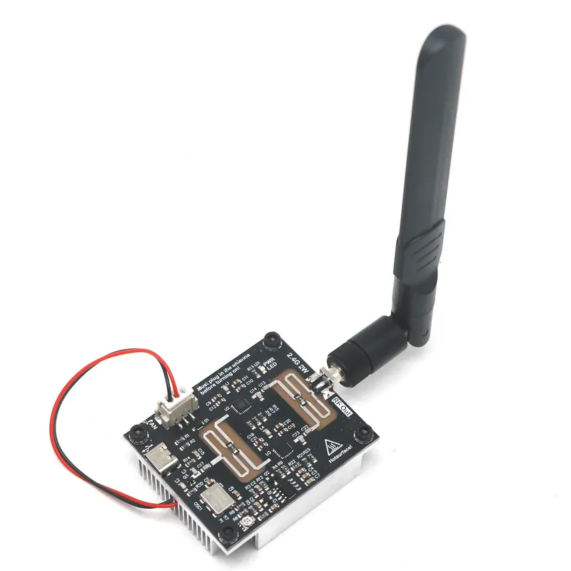 2,4 Ghz 2 W WiFi Bluetooth Sweep Signalquelle VCO RF Generator RF Power Verstärker Für 2,4G BT Headset musik Lautsprecher Wifi Kamera