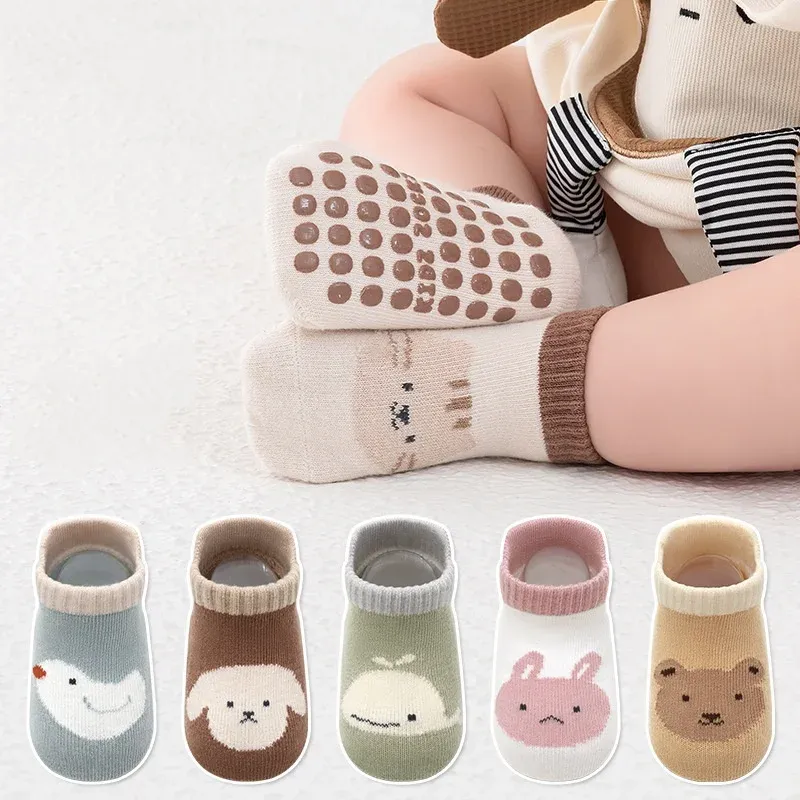 Kinder Boden Socken Für Mädchen Jungen Frühling Herbst Baumwolle Cartoon Kleinkind Anti-slip Socken Für Kinder Casual Baby Kind hause Socke