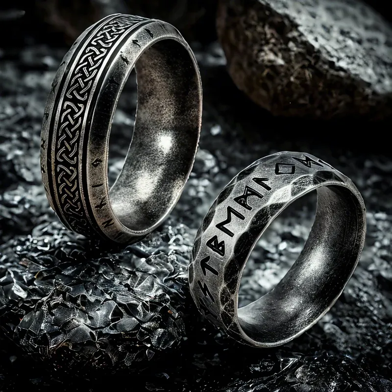 YILUOCD Edelstahl Viking Runen Ring für Männer Frauen Vintage Nordic Keltischen Knoten Ringe Odin Brief Amulett Schmuck Großhandel