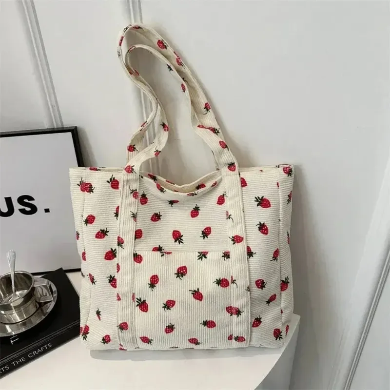 Cordhandtasche Erdbeeren Strandtasche Modische vielseitige Umhängetasche Große Kapazität Einfache Pendler-Damen-Einkaufstasche Bolsos