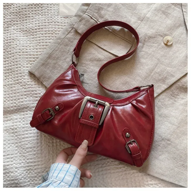 Plissierte Achseltasche mit großem Fassungsvermögen für Damen 2022, neue Retro-Pendler-Temperament-Motorrad-Umhängetasche im alten Stil