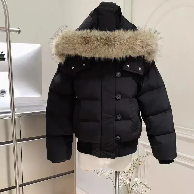 Frauen Herbst Winter Pelz Kragen Baumwolle Mantel 2025, Neue Frauen Warm Verdicken Mit Kapuze Baumwolle Gefütterte Jacke Frauen Kurze Parkas Outwear