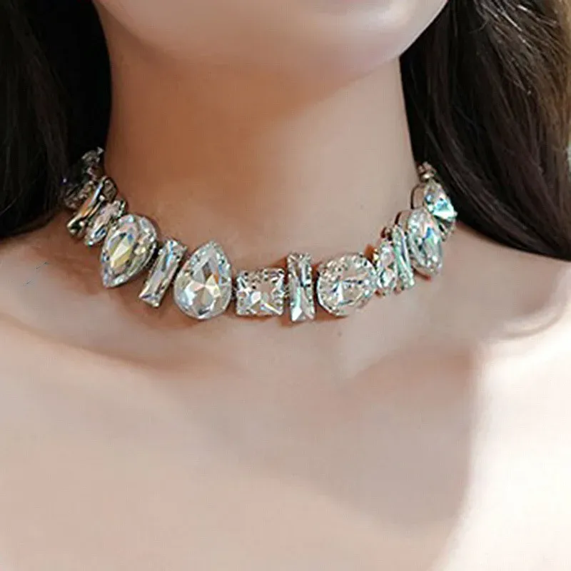 FYUAN Geometrische Kristall-Choker-Halsketten für Frauen, Wassertropfen, Schlüsselbeinkette, Halsketten, Statements, Schmuck, Geschenke
