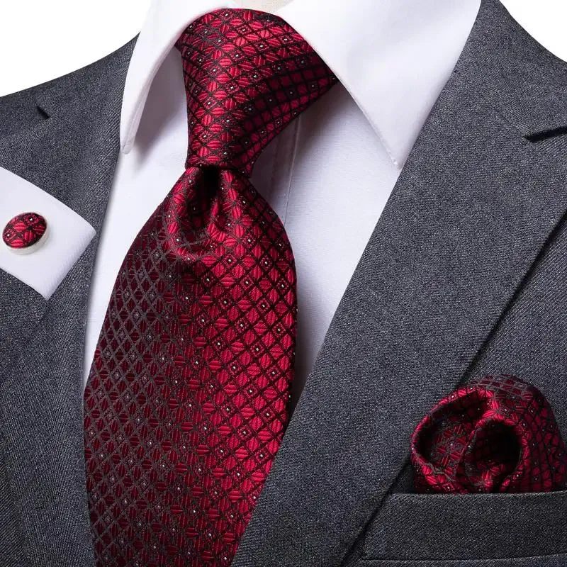 Hallo-Krawatte Designer Rot Burgund Plaid Seide Hochzeit Krawatte Für Männer Einstecktuch Manschettenknopf Geschenk Herren Krawatte Mode Business party Dropshiping