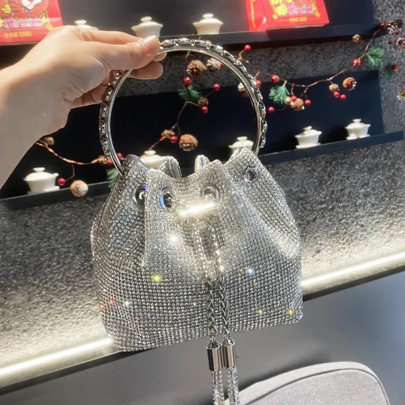 Geldbörsen und Handtaschen Taschen für Damen Luxus Designer Eimer Clutch Geldbörse Abend Banketttasche Kristall Strass Umhängetasche