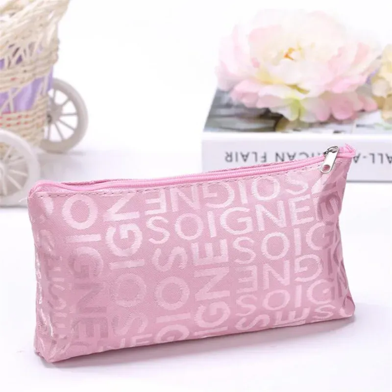 Frauen Kosmetik Tasche Tragbare Nette Multifunktions Schönheit Zipper Reise Brief Make-Up Taschen Beutel Kulturbeutel Organizer Halter Kulturbeutel