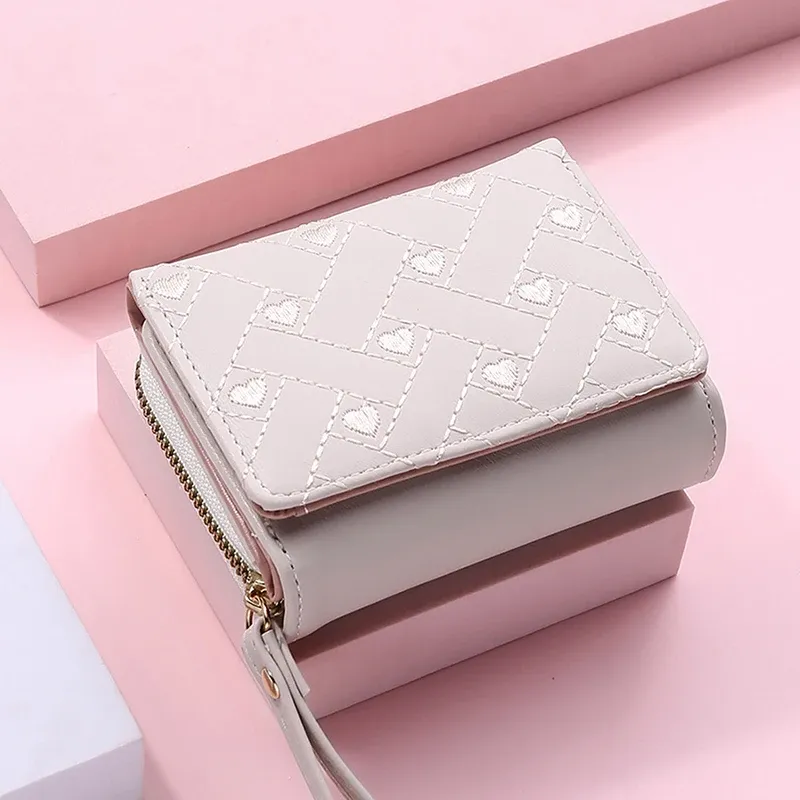 Damen-Geldbörse, dreifach gefaltet, Kartentasche, PU, mehrere Objekte, Tasche, kurz, modisch, bestickt, Liebesmuster, koreanisch, minimalistisch, neu 2023 - 5.85 EUR