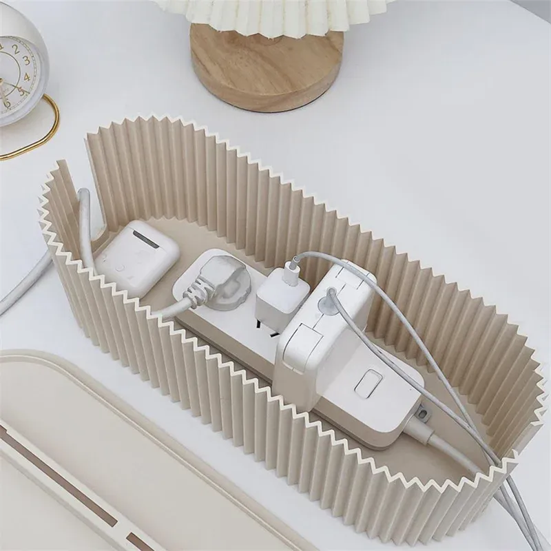 Nordic Stecker Bord Lagerung Box Kabel Draht Organizer Fall Buchse Wireless WiFi Router Armband Desktop Daten Linie Stecker Halter Regal