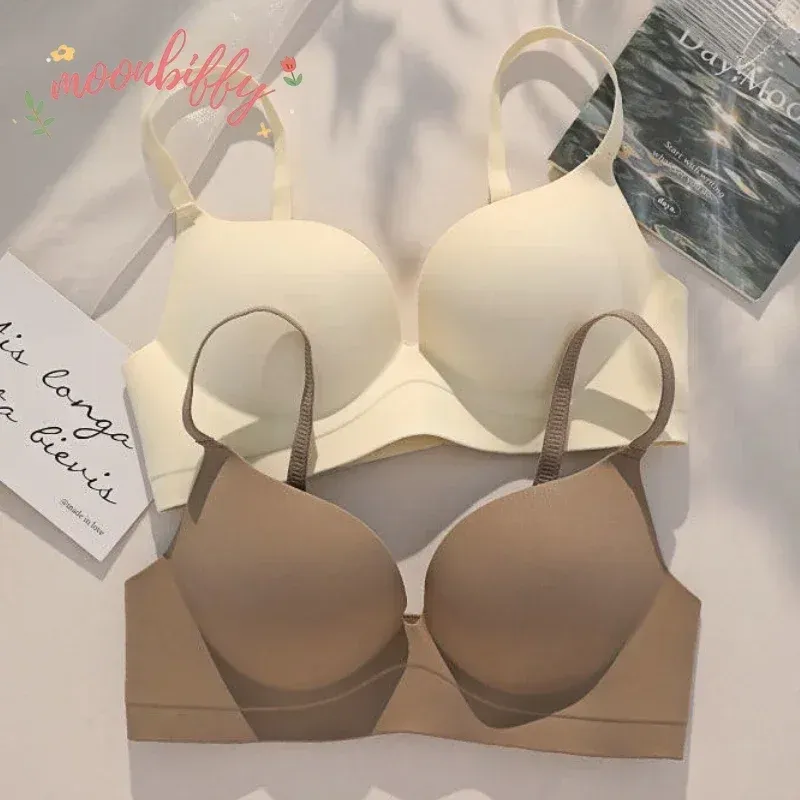 Frauen sammelten nahtlose Dessous Push-up-BH solide kleine Brust drahtlose einteilige verdickte bequeme Anti-Sagging unsichtbar