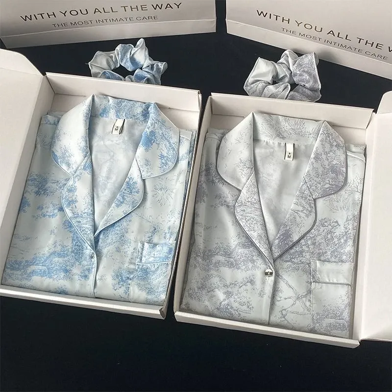 Herbst Winter Neue Eis Seide frauen Hause Kleidung Revers Taste Strickjacke 2-teiliges Outfit Set Frauen Senior Druck Pyjamas für Frauen