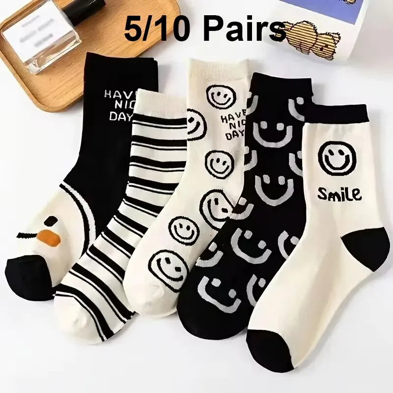 5/10 Paar Happy Face Crew-Socken, Cartoon-Katze, atmungsaktive Baumwolle, mittlere Röhrensocken, Damenstrümpfe und Strumpfwaren