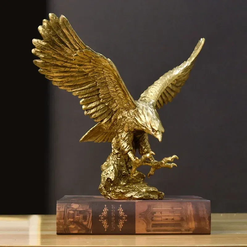 Nordische Harz Steinadler Tierfiguren Falke Statue Handwerk Skulptur Ornament nach Hause Wohnzimmer Büro Desktop-Schrank Dekor