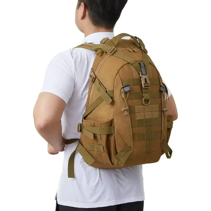 40L Camping Wanderrucksäcke Taktischer Rucksack für Männer/Frauen Reflektierende Outdoor Klettern Rucksack Tasche Überleben Molle Reisetaschen