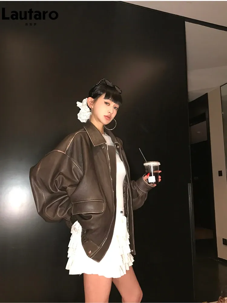 Lautaro Frühling Herbst Coole Hübsche Retro Übergroße Distressed Braun Weiche Kunstlederjacken für Frauen Reißverschluss Runway Fashion