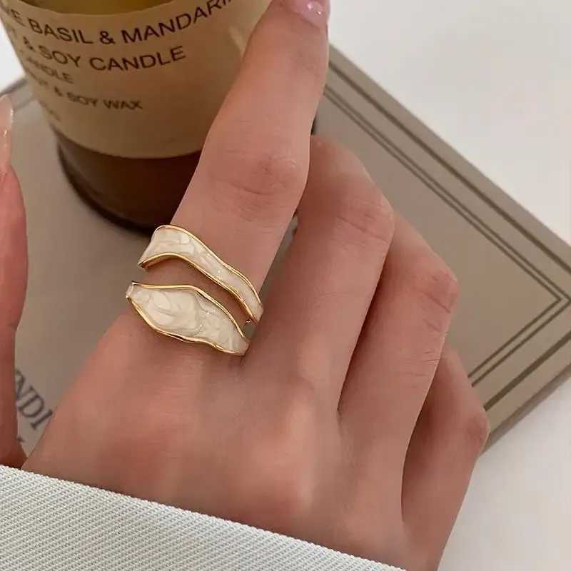 1pc Vintage Weiß Emaille Metall Unregelmäßige Form Geometrische Offene Einstellbare Ring für Frauen Mädchen Mode Schmuck Geburtstag Geschenke