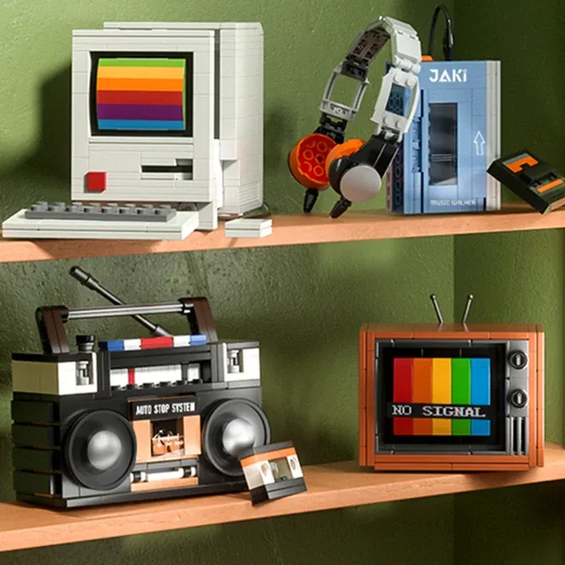 DIY Retro Elektrische Geräte Möbel TV Computer Band Walkman Spielen Spielkonsolen Radio Bausteine Modell Ziegel Set Spielzeug