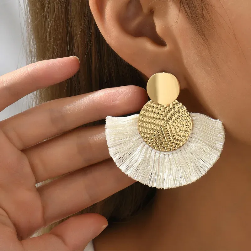 Mode Böhmischen Große Quaste Baumeln Weiße Fringe Weibliche Ohrringe Tropfen Ohrringe für Frauen Erklärung Hochzeit Schmuck