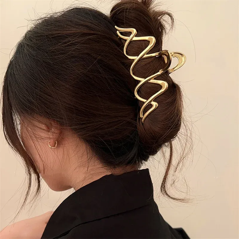 Elegante geometrische Welle Metall Gold Silber Haar Klaue Clip für Frauen Zubehör große Punk Krabben Kiefer Klemmen Hairgrip Kopfschmuck 2023
