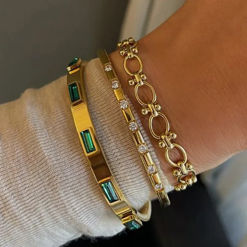 ZAKOL Persönlichkeit 18K vergoldetes Edelstahl-Armband mit kubischem Zirkon für Damen, wasserdicht, Modeschmuck, Geschenk
