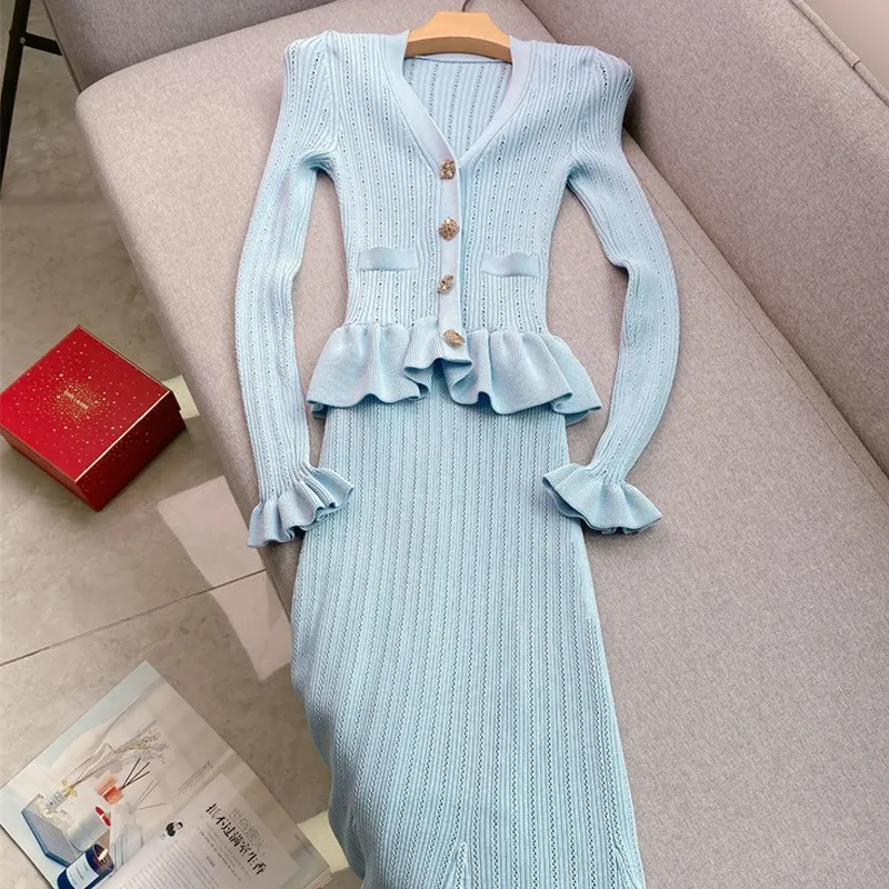 YuooMuoo Marke Mode einteiliges Gestrickte Maxi Kleid Frauen Elegante V-ausschnitt Rüschen Schlanke Taille Bodycon Pullover Kleid Party Vestido