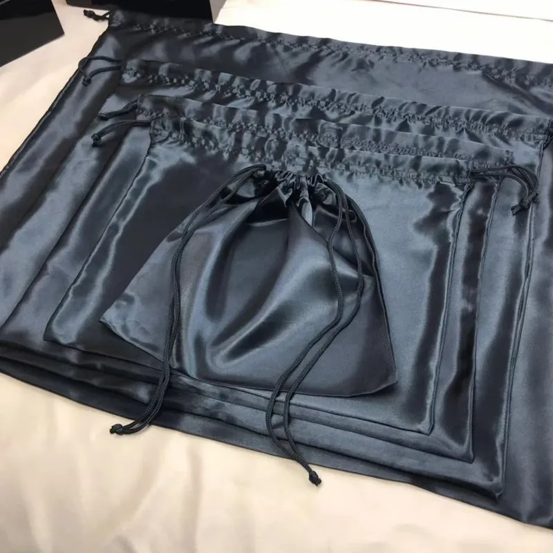 Schwarz weiß Satin Kordel zug Tasche Schuh paket Tasche Lagerung organisieren Tasche staub dichte Tasche Kultur beutel Fall Reise verwenden