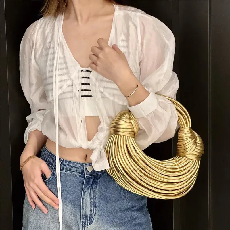 Handtaschen für Frauen neu in Gold Luxus Designer Marke hand gewebte Nudel taschen Seil geknotet gezogen Hobo Silber Abend Clutch