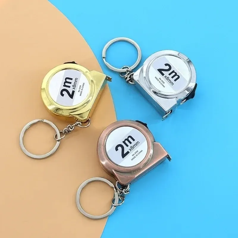 Tragbares Mini-Maßband, einziehbar, 2 m, weiches Stahl-Schlüsselanhänger-Design, kleines Haushalts-Messwerkzeug für Heimwerkerarbeiten und Nähen