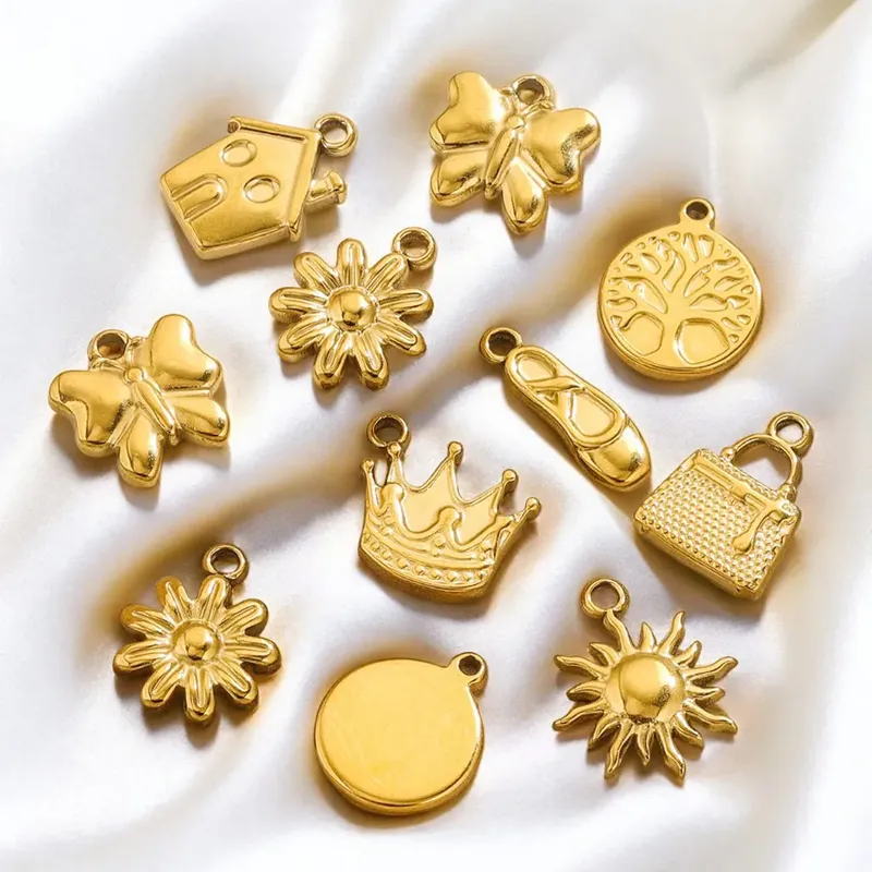 10 Stück Edelstahl niedlicher kleiner Charm Krone Haus Blume vergoldet DIY Halskette Armband Schmuckherstellung Zubehör Großhandel
