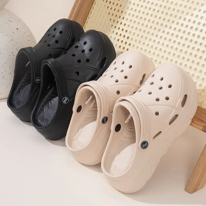 Damenmode-Plateau-Sandalen, Sommer 2022, dicke Sohle, weiche Eva-Clogs, Gartenschuhe für Frauen, aushöhlen, rutschfeste Strandsandalen - 8.24 EUR
