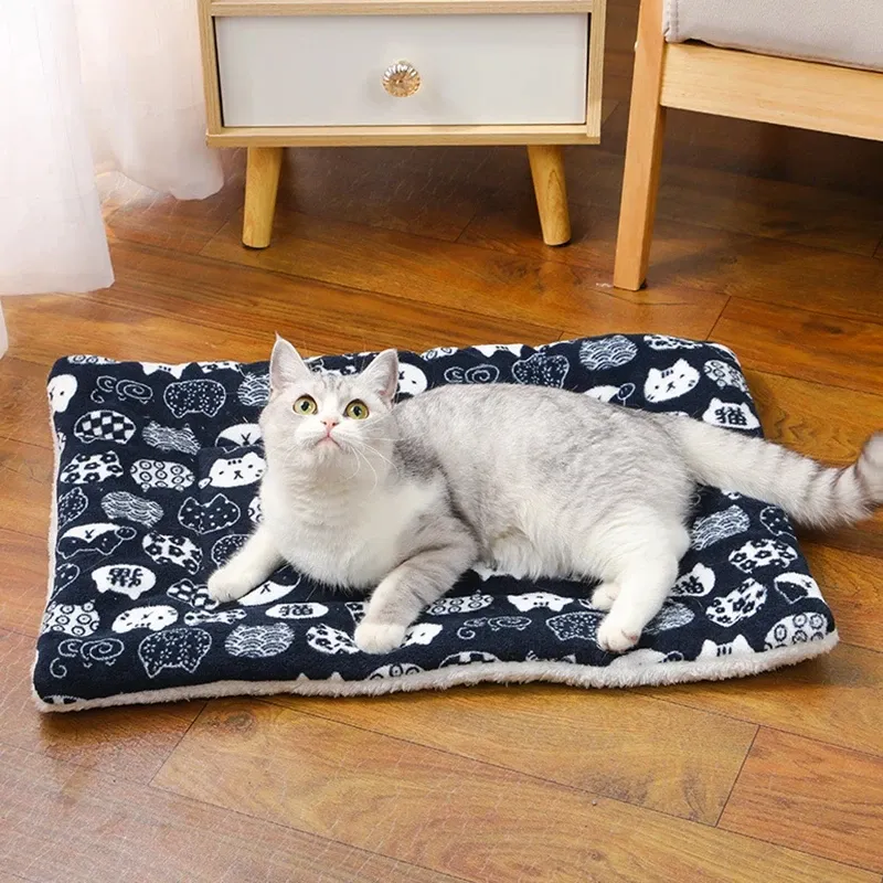 Verdickte Katzenmatte, atmungsaktive Flanell-Katzenschlafmatte, weiches Hundekissen für kleine Hunde, warme Winter-Katzendecke
