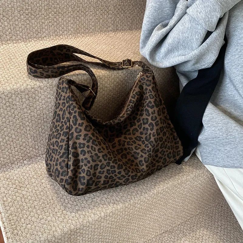 Trendy Casual Weiche Textil frauen Schulter Tasche Große Kapazität Leopard Print Weibliche Retro Umhängetasche Für Pendeln Ausflüge
