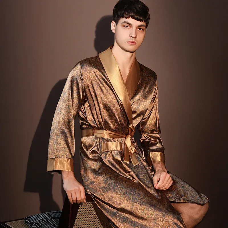 Hohe Qualität Nachthemden Männer Sommer Dünne Bademantel Große Größe Eis Seide Gedruckt Pyjamas einteiliges Robe Männlichen Loungewear herren Frühling