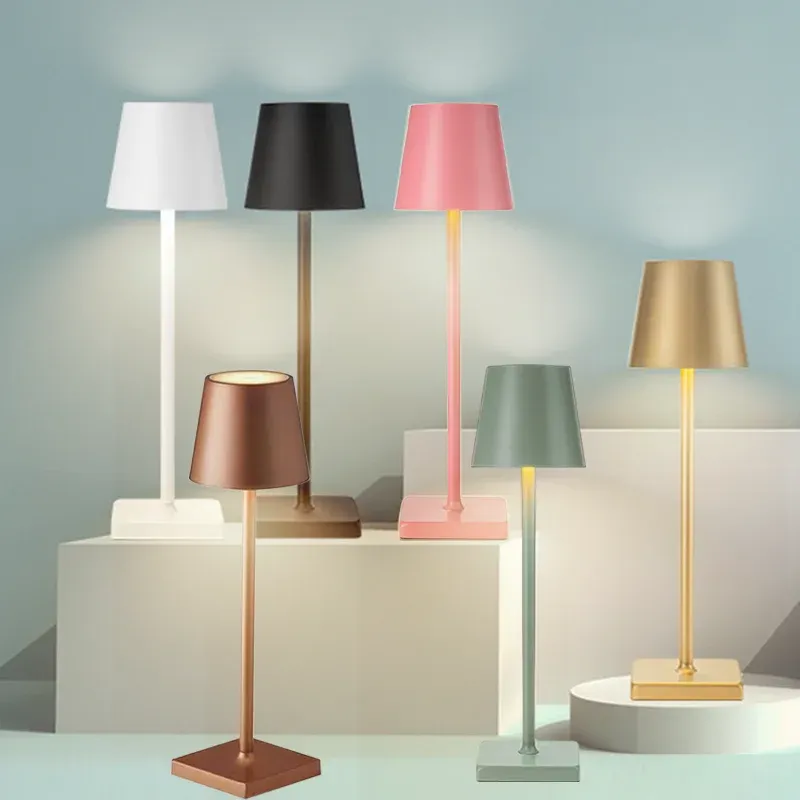 LED Touch Sensor Tischlampe 3-farbig Desktop Nachtlicht Nachttisch kreative Umgebungslichtleiste Außendekoration Zimmer Außendekoration