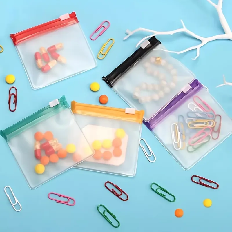 7 Stück Pillenbeutel, wiederverwendbares Pillenbeutel-Set mit Reißverschluss, Medikamenten-Organizer, 7 Farben, selbstdichtend, durchscheinende Medizintaschen für Reisen