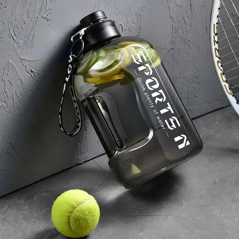 1,7 L/2,7 L Sport Wasser Flasche Gym Radfahren Tasse Tragbare Große Kapazität Wasser Flasche Für Fitness Camping Männer Wasserkocher