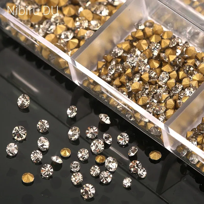 1000 Stück Kristall-Nagelkunst-Strasssteine, superhelle Glas-Glitzersteine mit spitzer Unterseite, verschiedene Größen, Maniküre-Zubehör