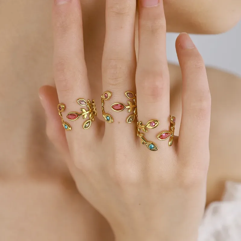 WILD & FREE Exquisite Luxus Kristall Edelstahl Ringe für Frauen 18 Karat vergoldet schick Vintage trend igen wasserdichten Schmuck