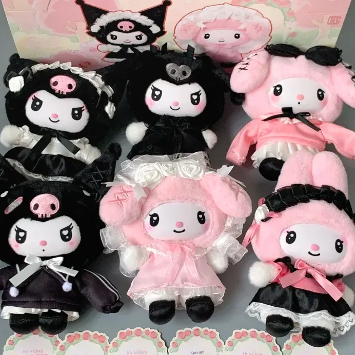 Neue Toptoy Sanrio Family Angel Garden Series Vinyl Blind Box Tidy Play Kuromi Melodie Mädchen Geschenk Lager Authentischer Anhänger