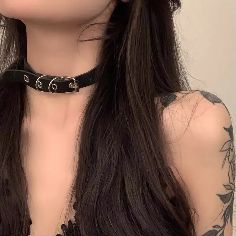 Hyunya's vielseitige Halsband im Gürtelstil mit flacher Schnalle, Schlüsselbein-Halskette, dunkles Geschenkkragen für Damen