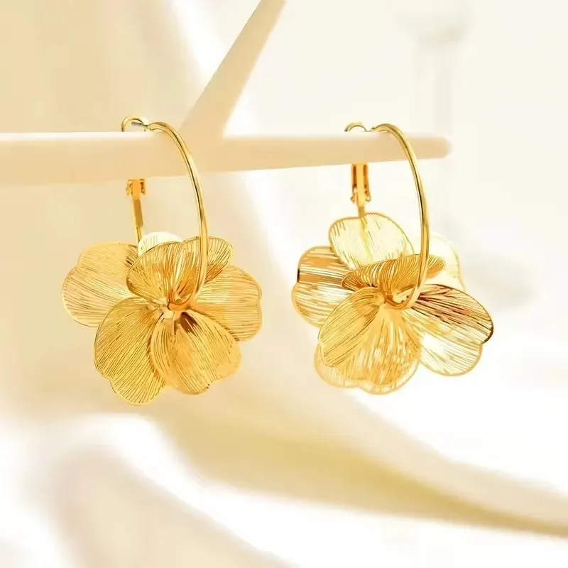 Exquisite Schmetterling Blume Anhänger Ohrringe Goldene Vintage Ohrring Mode Hochzeit Schmuck Zubehör
