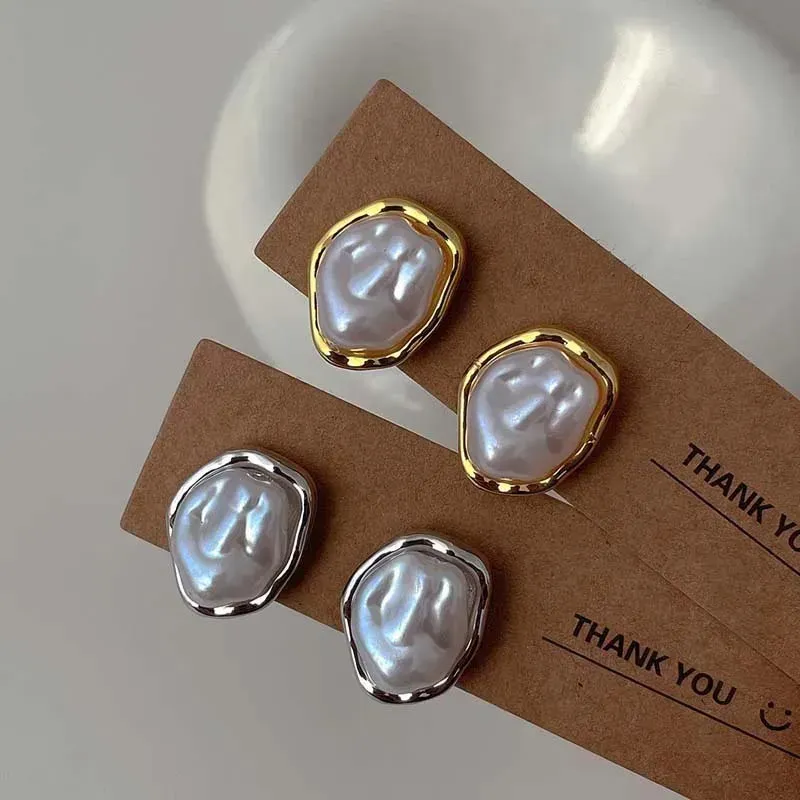 Geometrische unregelmäßige runde Metallperlen-Ohrringe für Frauen 2025, minimalistischer Stil, Persönlichkeit, Ohrringe, trendiger Schmuck, Geschenk
