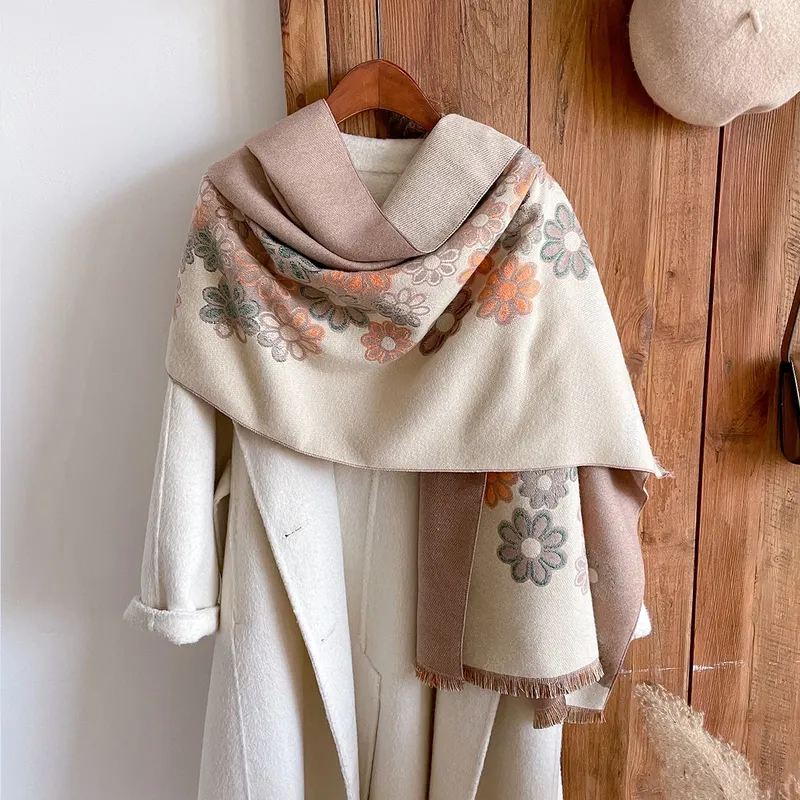 2023 luxus Winter Kaschmir Schal Frauen Design Warme Pashmina Decke Poncho Schals Weibliche Blume Schal Dicke Foulard Bufanda