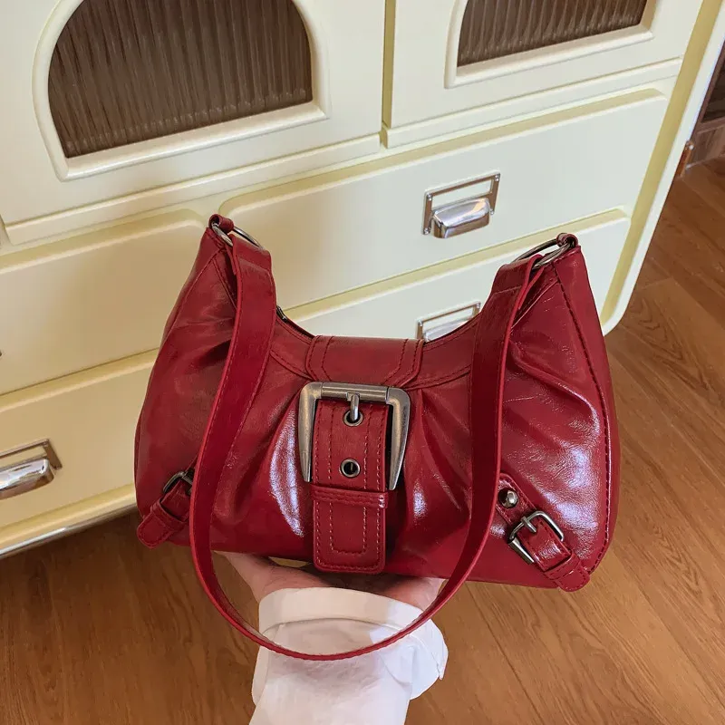 Vintage Pendler Frauen Umhängetaschen Y2K Coole Heiße Mädchen Pu Leder Hobos Unterarm Tasche Einfarbig Plissee Design Damen Handtaschen