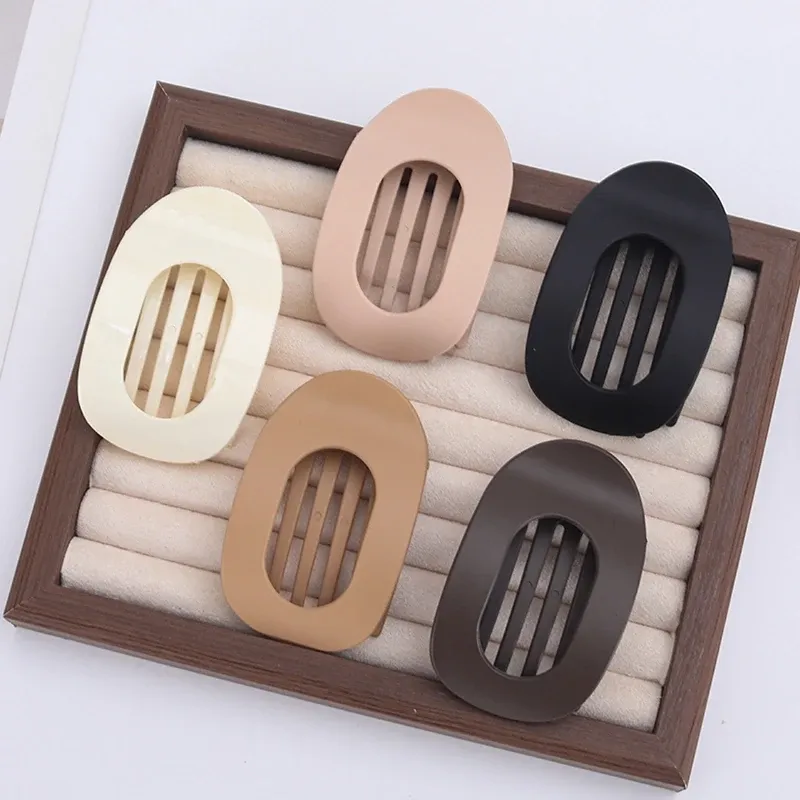 Flaches, kreisförmiges Haarspangen-Set mit Entenschnabelgriff, starke Zähne, biegbar, bequemes, gebogenes Design für das Haarstyling