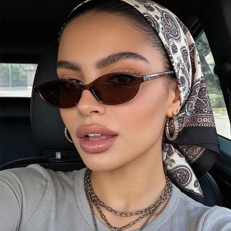 Modische Ovale Schlichte Literarische Sonnenbrille für Damen Retro Kleiner Rahmen Katzenaugen-Design Pendler-Sonnenbrille Reise-UV400-Sonnenbrille